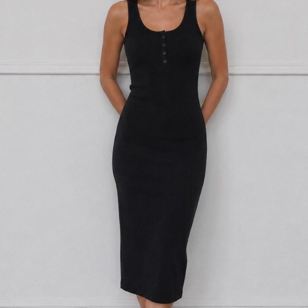 Black ribbed knit mini dress